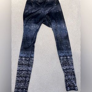 CALIA by Carrie Underwood leggings! Size: S